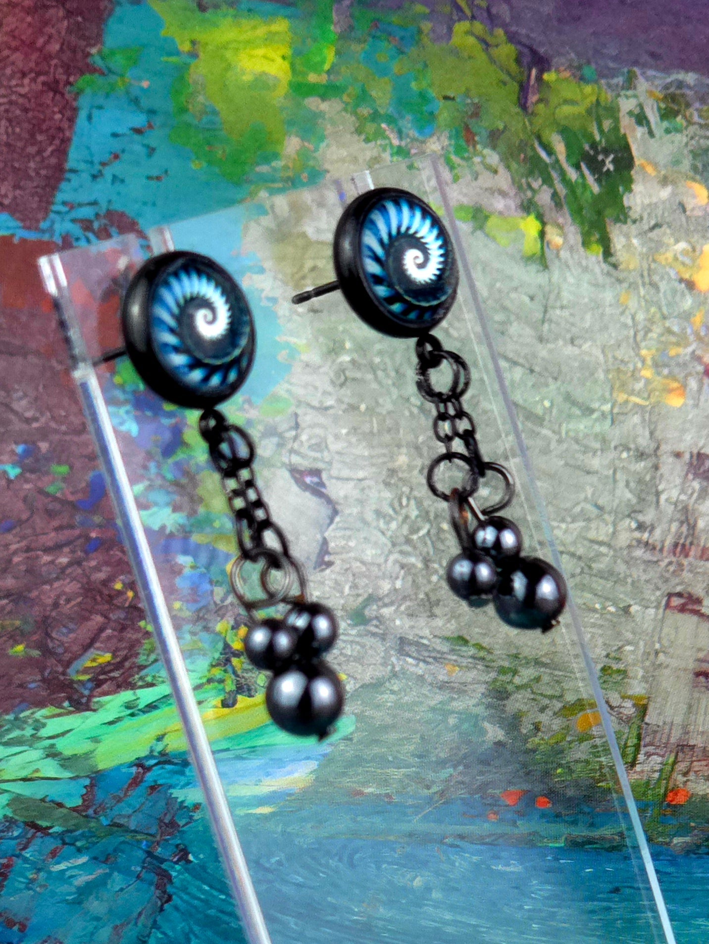Swirl Bezel Post Stud Earring