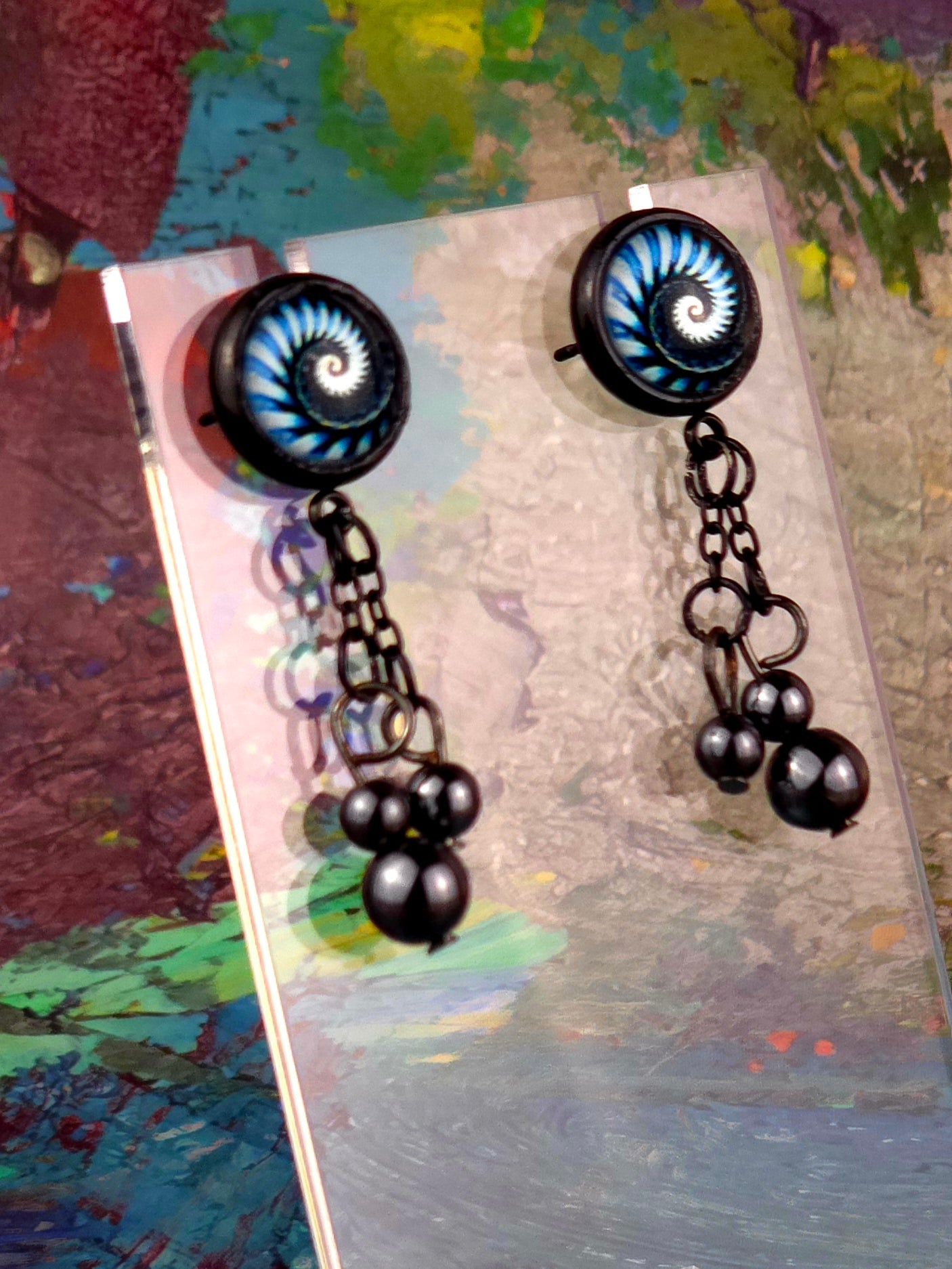 Swirl Bezel Post Stud Earring