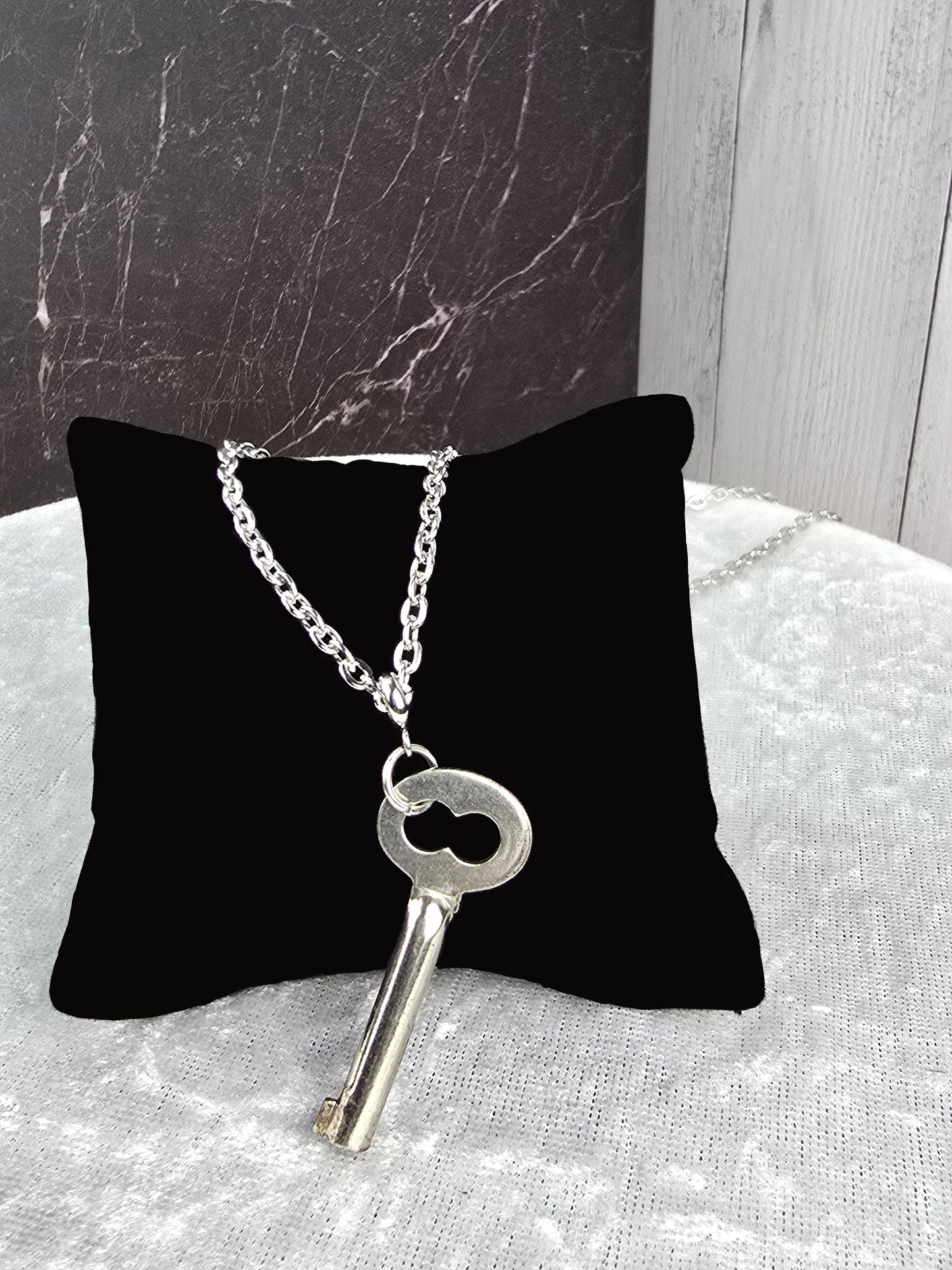 1800's Skeleton Key Necklace