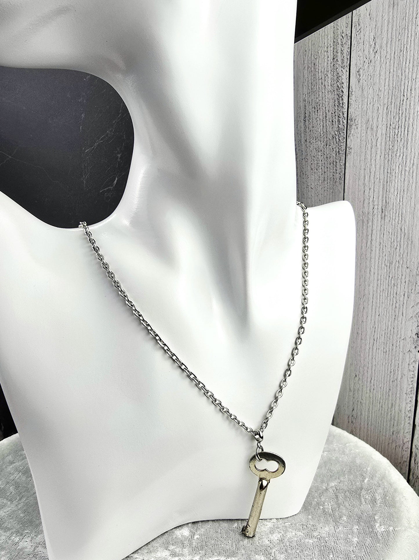 1800's Skeleton Key Necklace