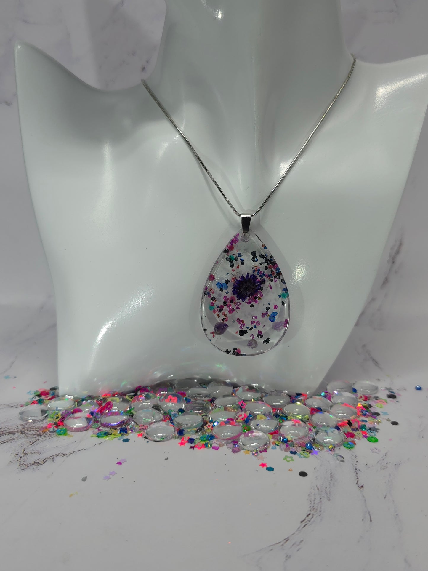 Teardrop Flower Resin Necklace