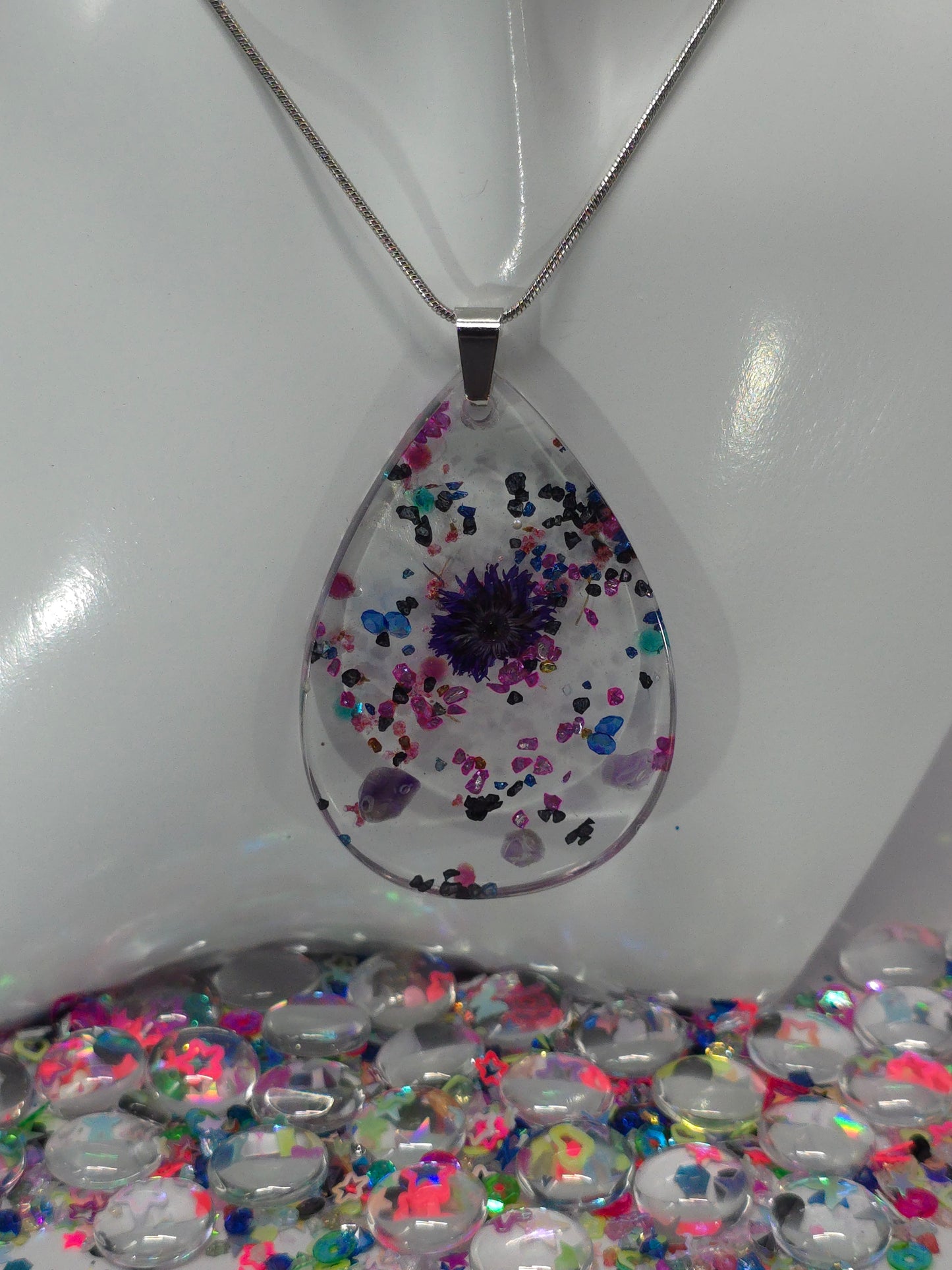 Teardrop Flower Resin Necklace